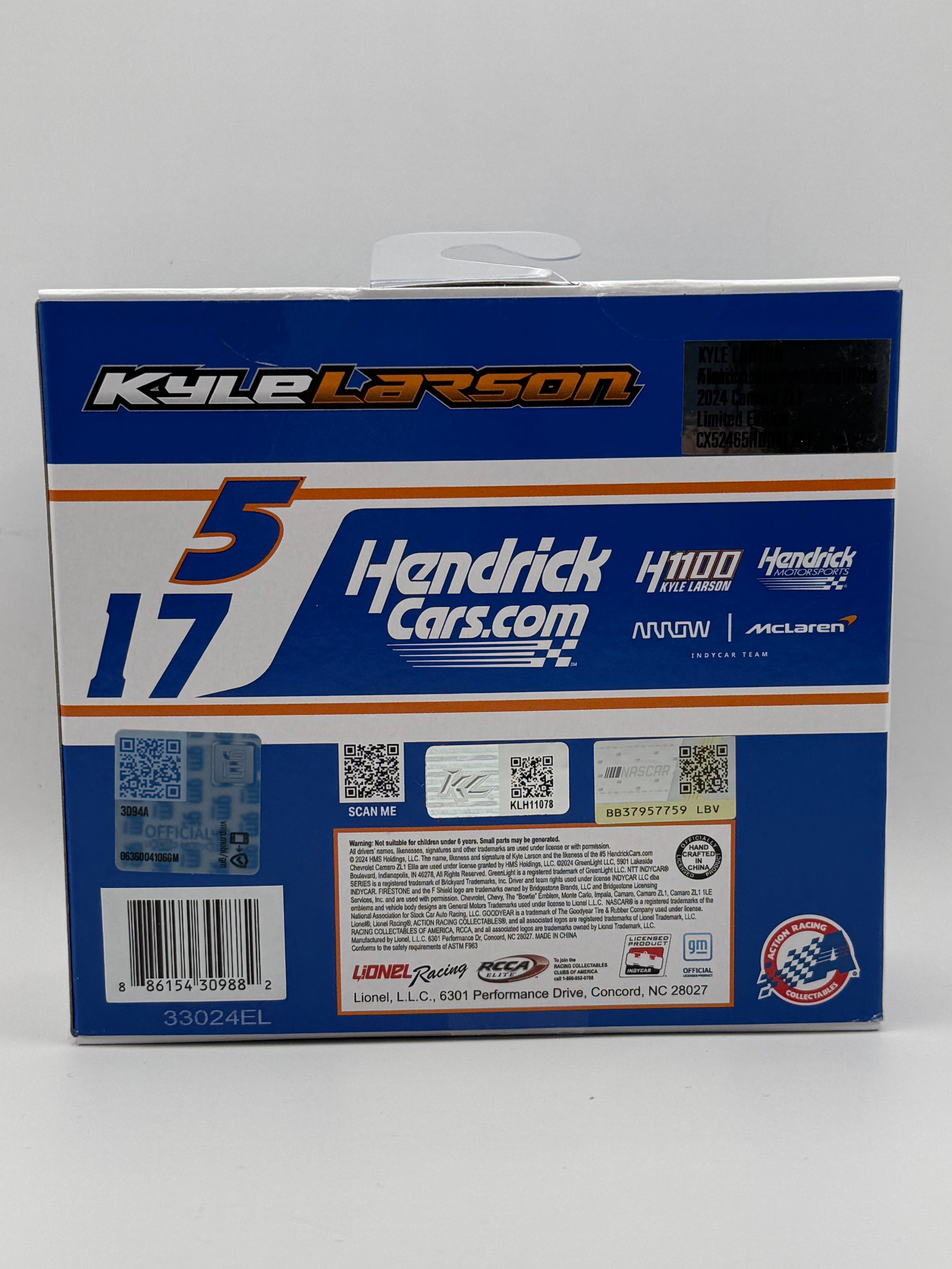 Kyle Larson - 2025 Indianapolis 500 LE Signed Auto 1/64 Diecast Car Set - Larson COA