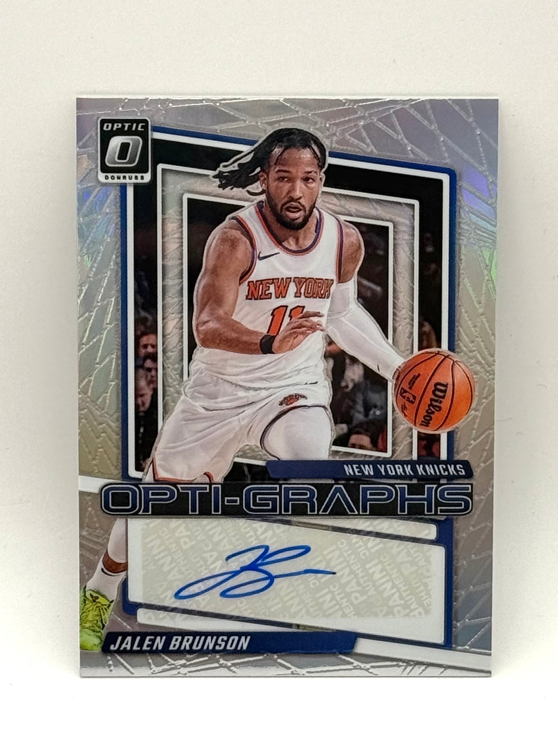 Jalen Brunson - 2023 Panini Donruss Optic Silver Holo Autograph No. OG-BRU